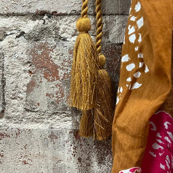 Nicole Miller Artelier Boho Summer Tassle Blouse Size Large - Picture 4 of 5